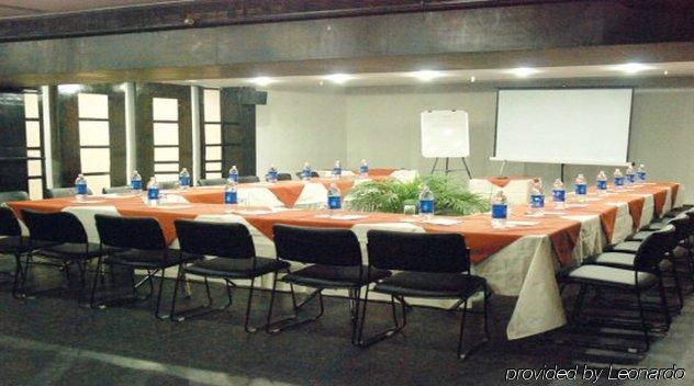 Regale Inn