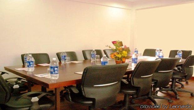 Regale 3* New Delhi