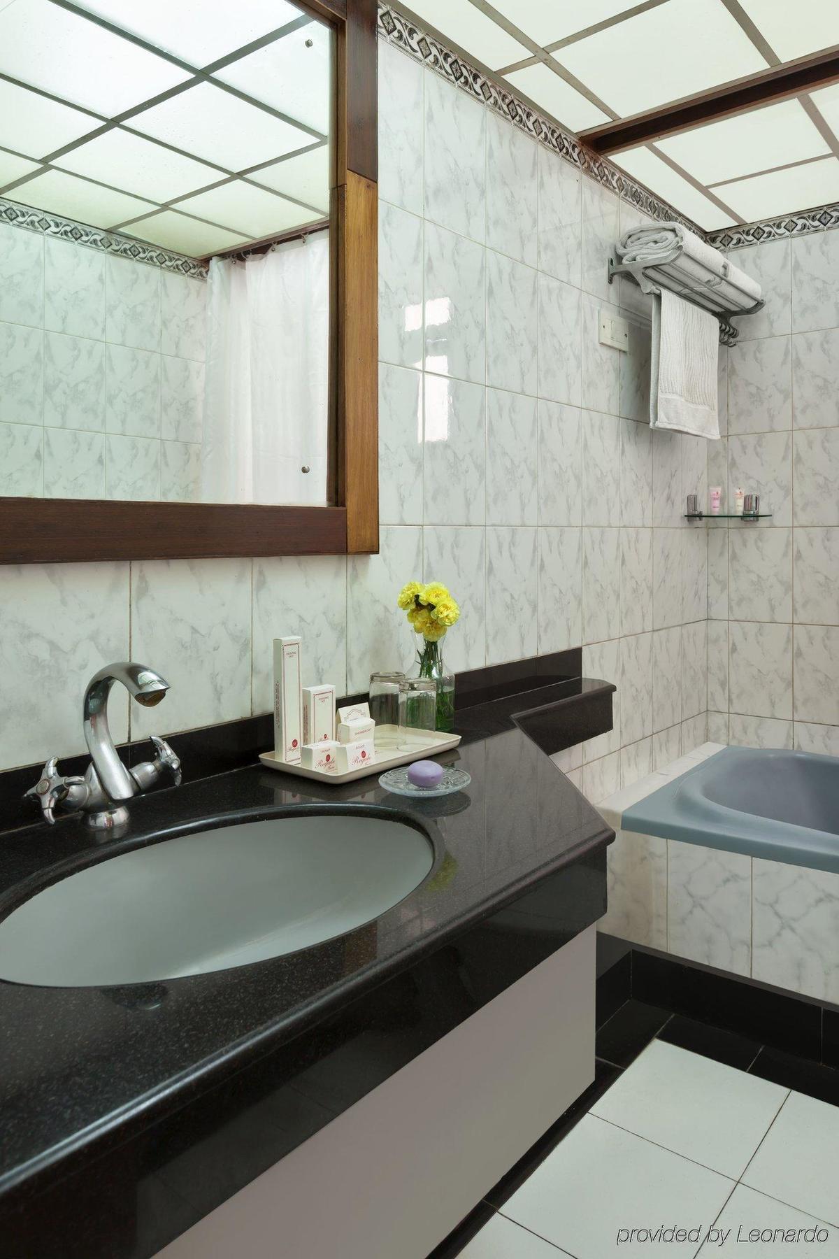 Regale 3* New Delhi